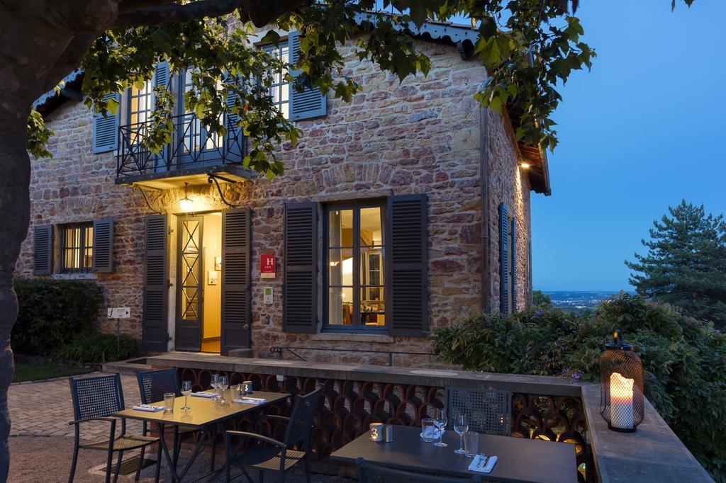 Logis Hôtel et Spa le Savigny Blacé Exterior foto